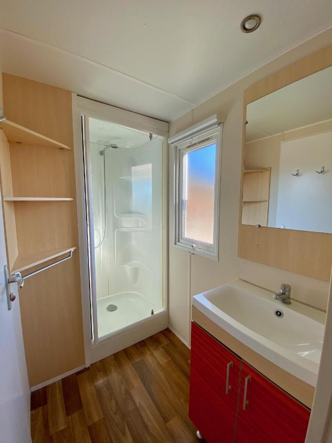 Campalans Hotel Rural Bungalows Mobilhomes Borreda Exterior photo
